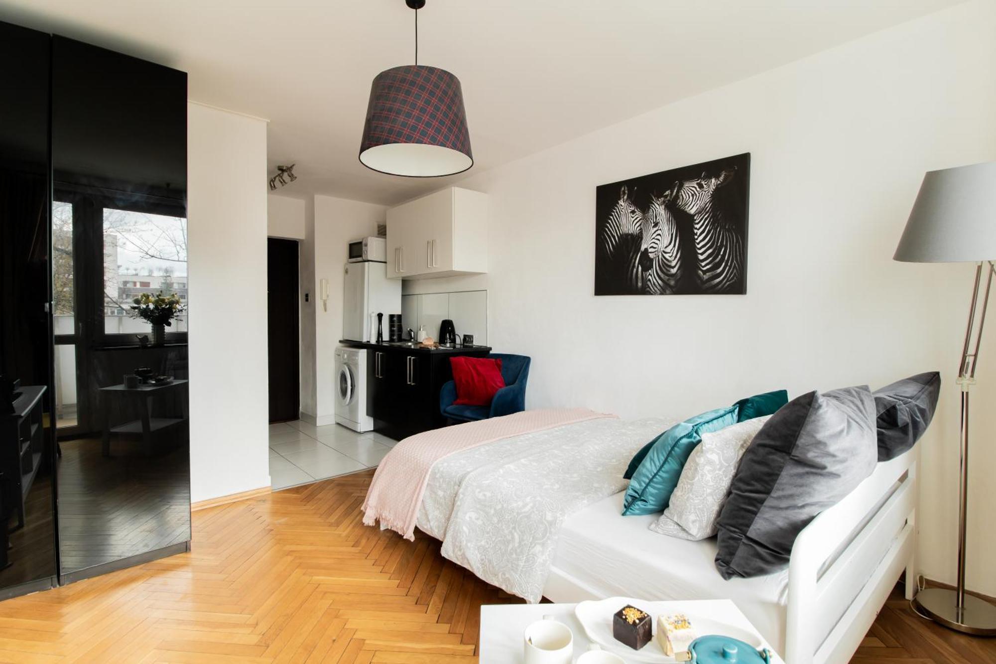 Piotrapartments - Bruna Green City Apartment วอร์ซอ ภายนอก รูปภาพ