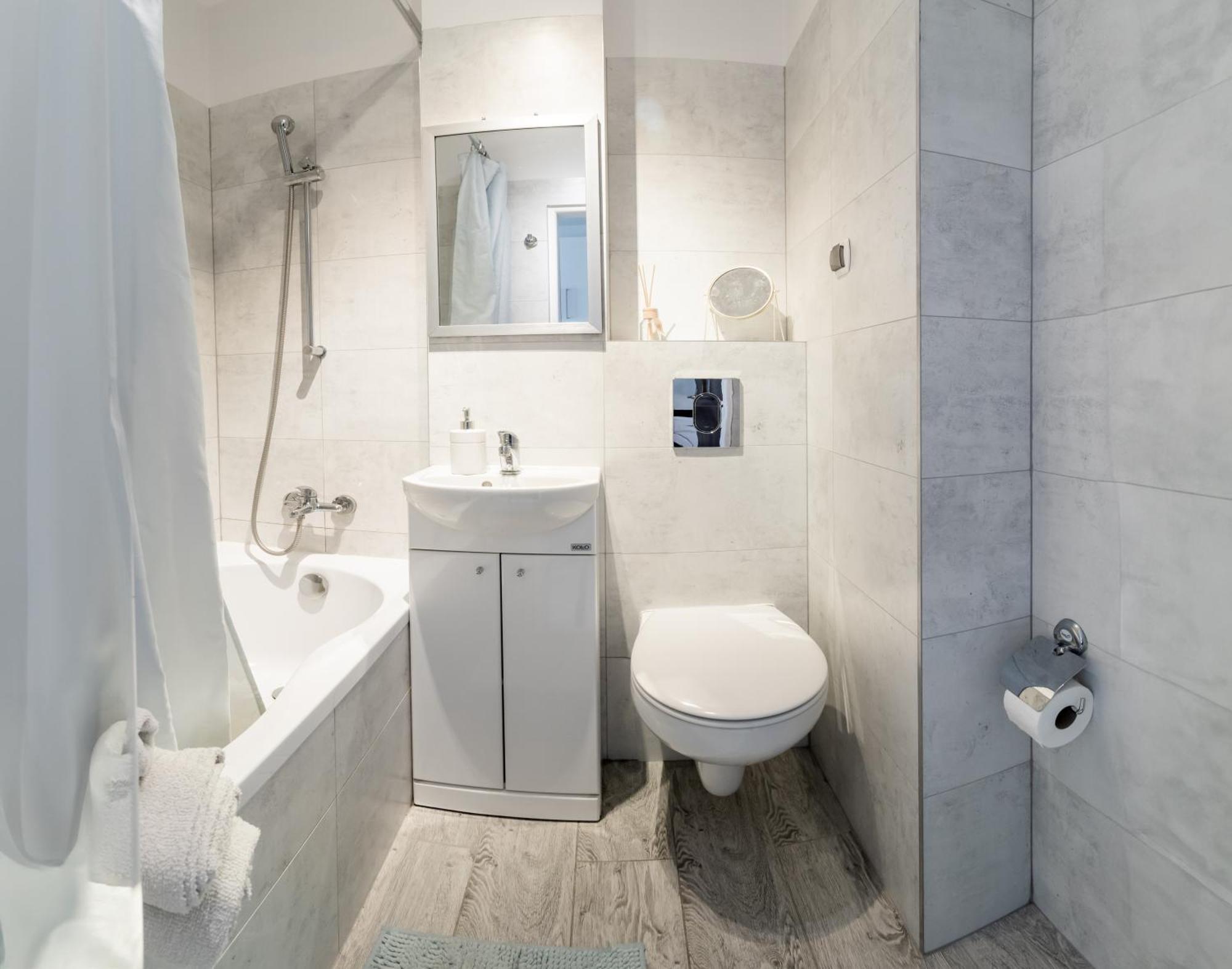 Piotrapartments - Bruna Green City Apartment วอร์ซอ ภายนอก รูปภาพ